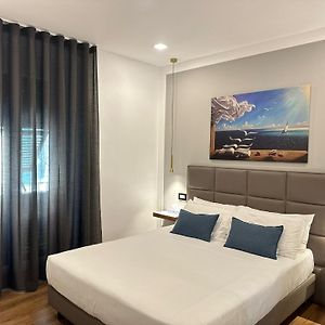 Sweet Rooms
